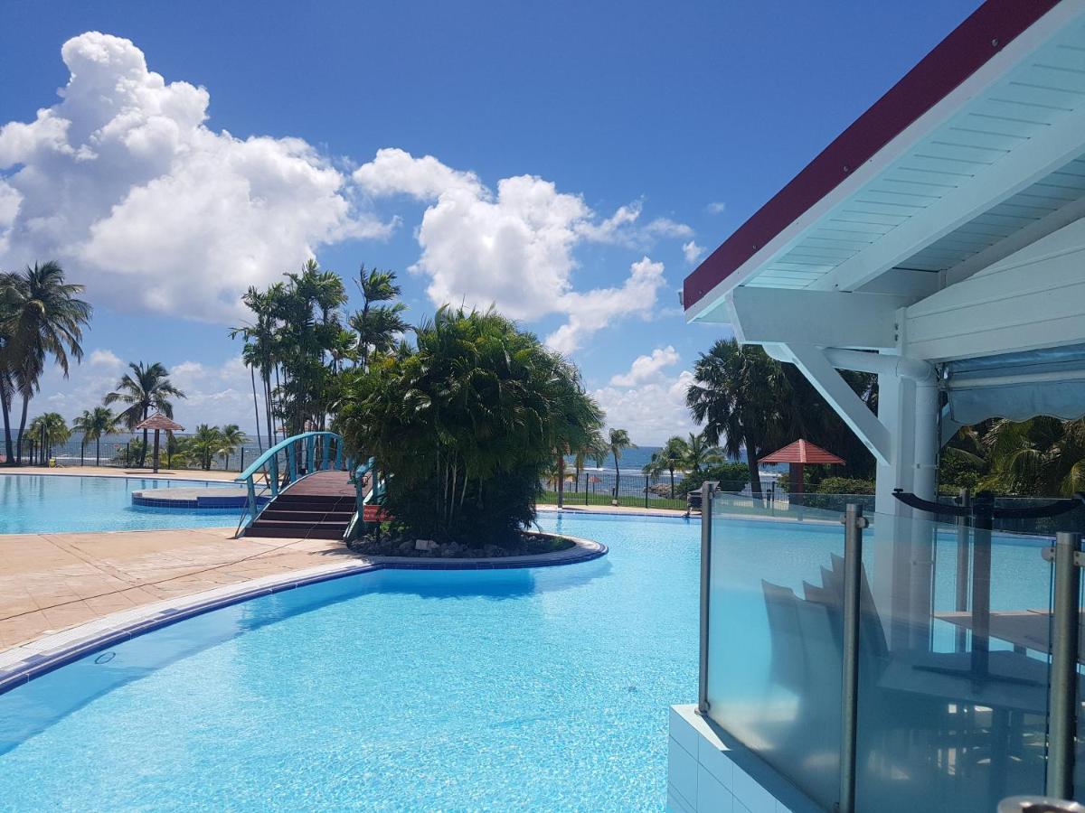 Caraibes Apparts-Resorts Sainte-Anne  Extérieur photo
