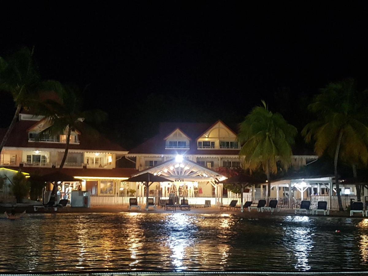 Caraibes Apparts-Resorts Sainte-Anne  Extérieur photo
