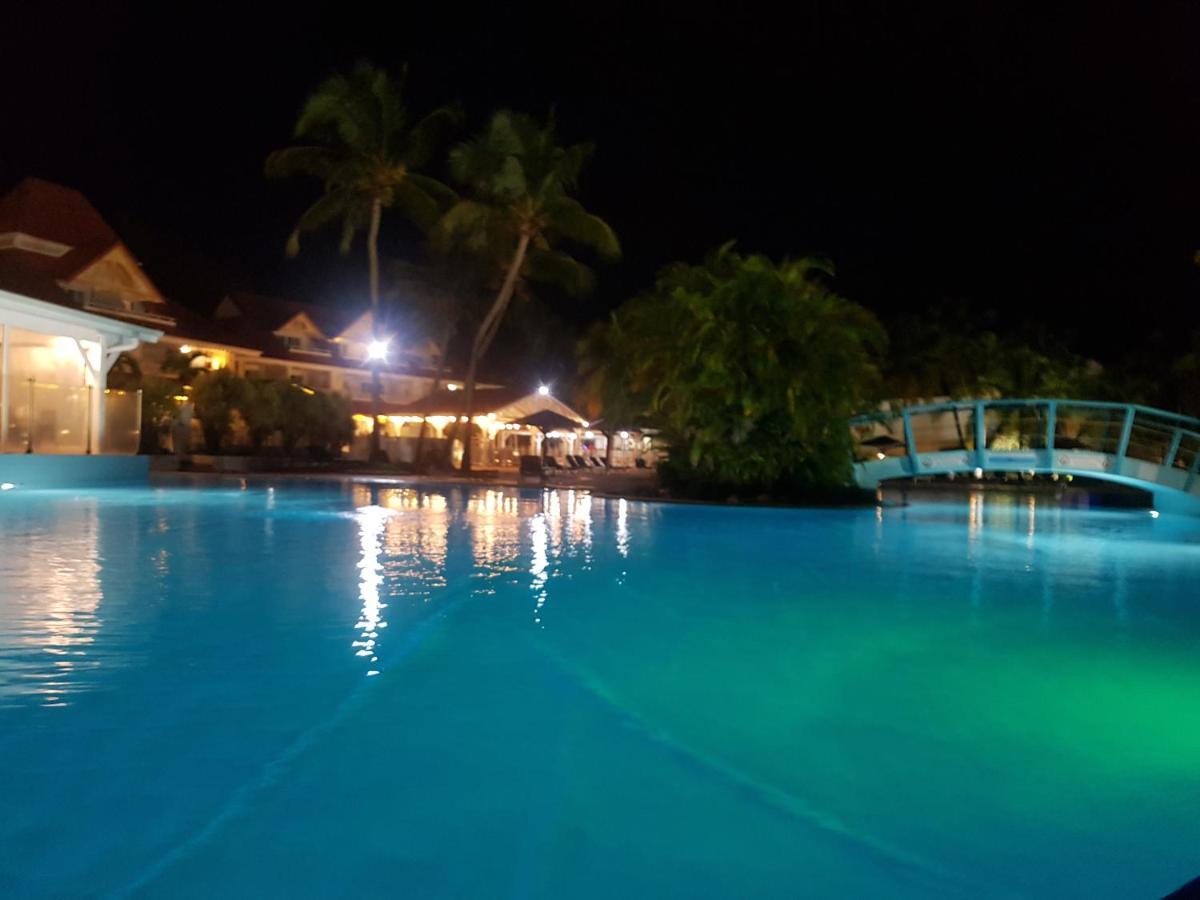 Caraibes Apparts-Resorts Sainte-Anne  Extérieur photo